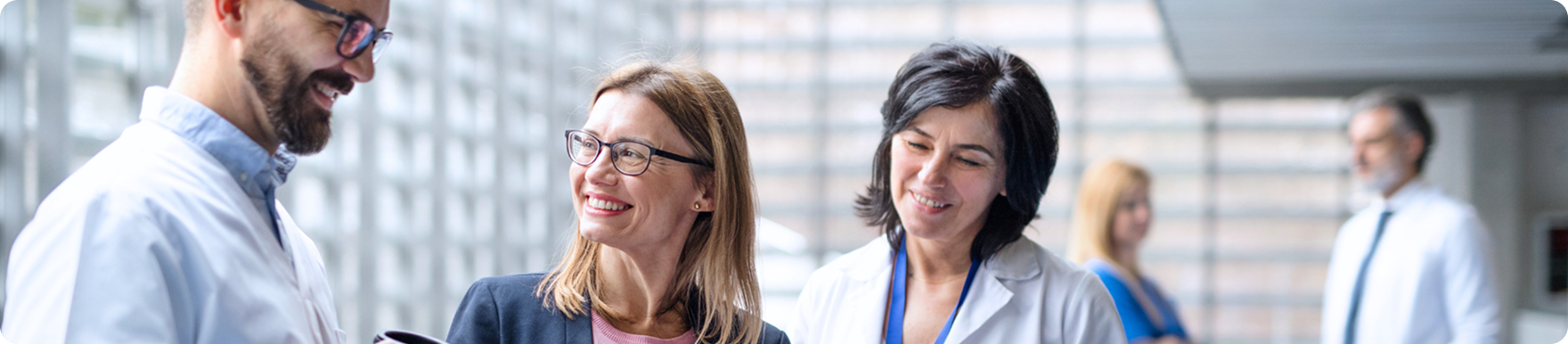 3 people talking about radiology practice management